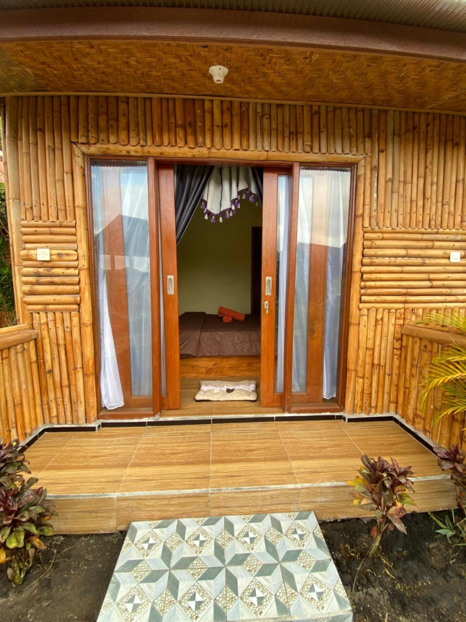 Отель D'Yoga Bamboo House Кинтамани Экстерьер фото