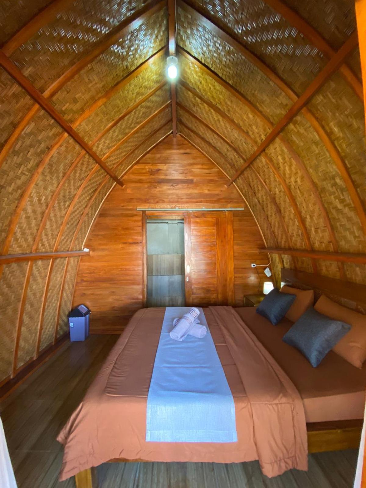 Отель D'Yoga Bamboo House Кинтамани Экстерьер фото